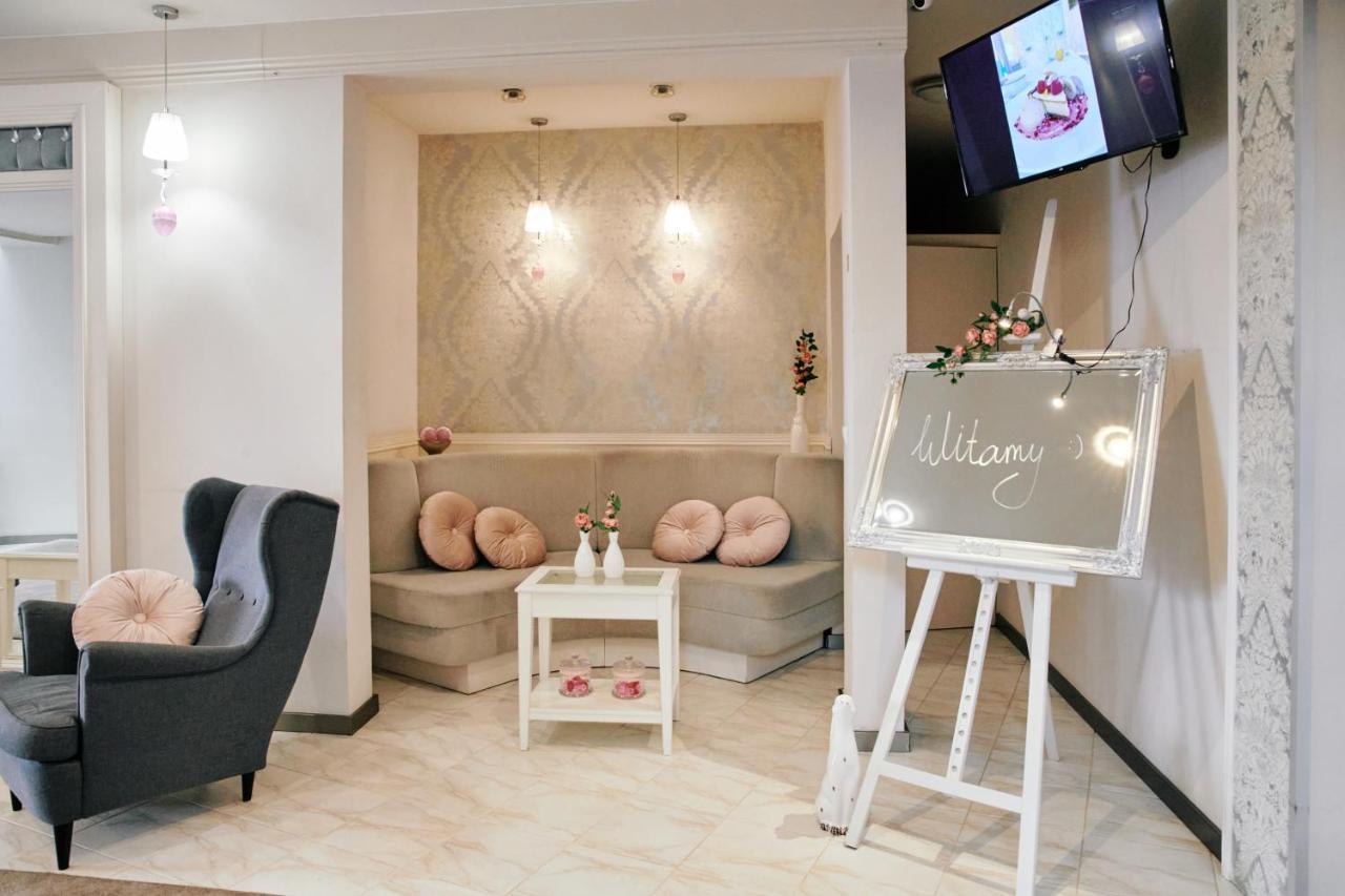 Bialy Dom Henlex Hotel Restauracja Poznań Extérieur photo