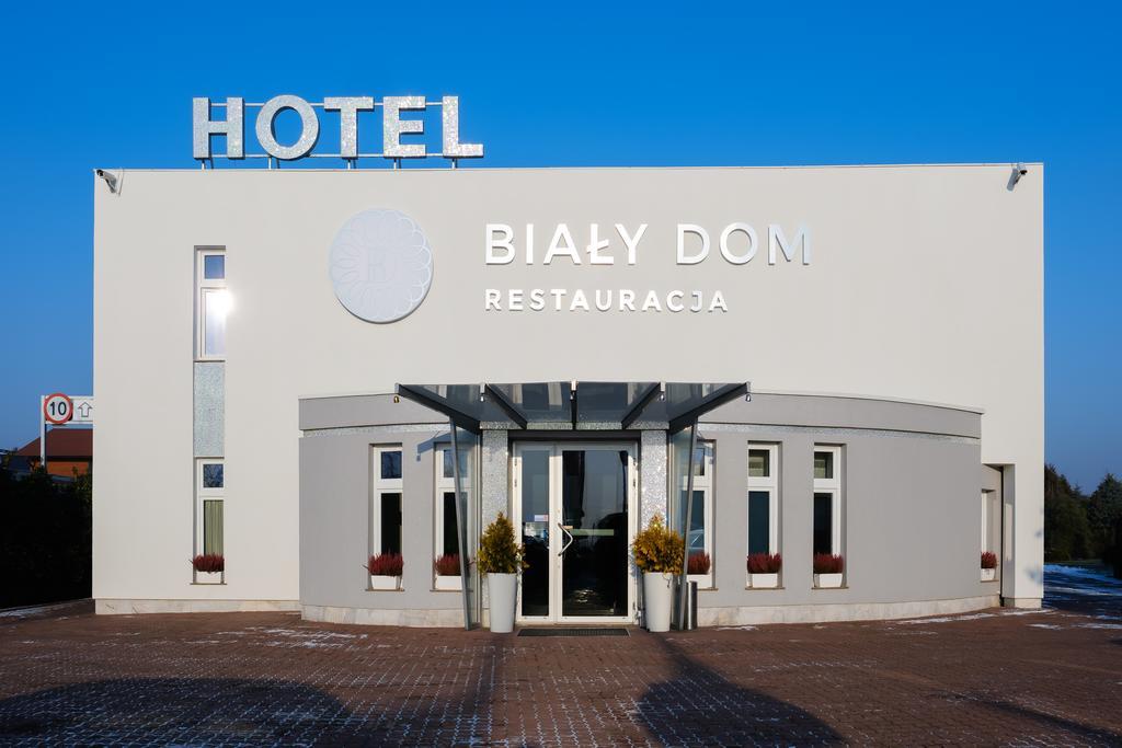 Bialy Dom Henlex Hotel Restauracja Poznań Extérieur photo