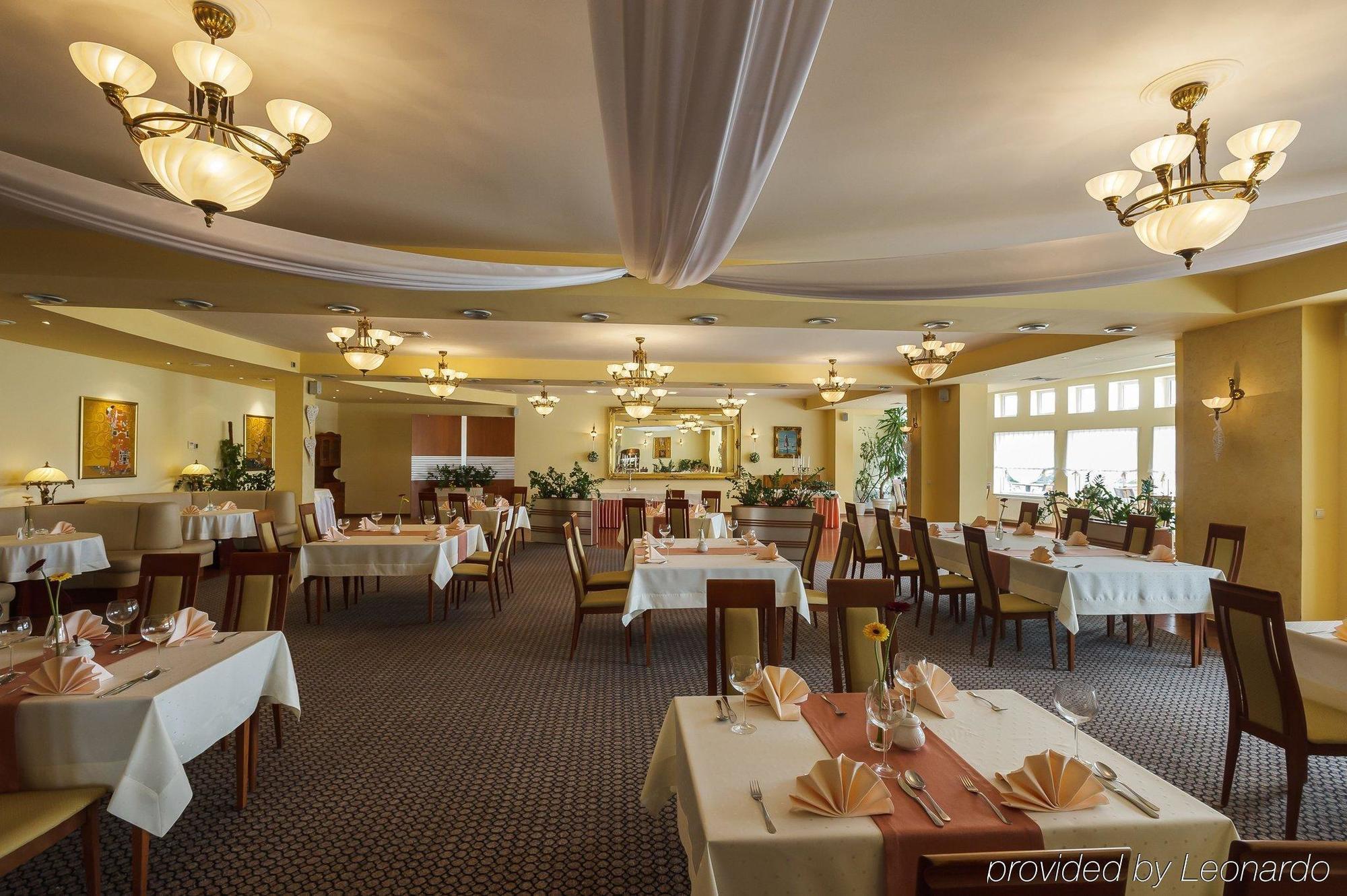 Bialy Dom Henlex Hotel Restauracja Poznań Extérieur photo